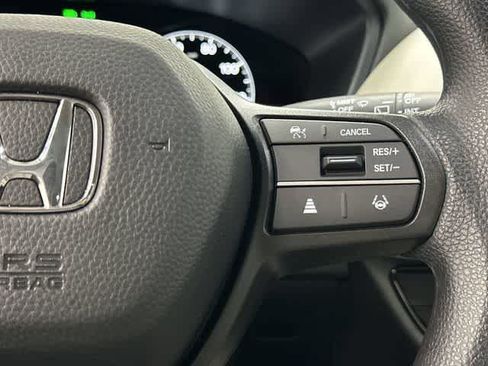 Certified 2027 Honda HR-V LX image 18