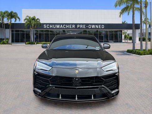 Used 2020 Lamborghini Urus AWD/4WD image 2
