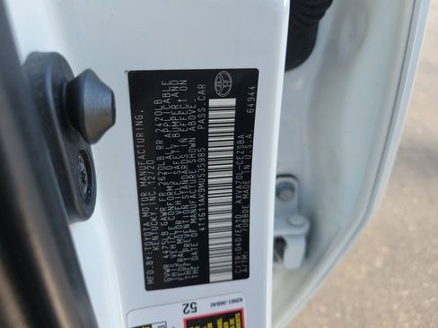 Used 2021 Toyota Camry SE image 29