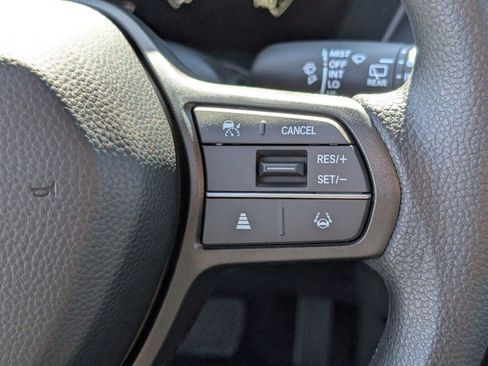 New 2026 Honda HR-V LX image 17