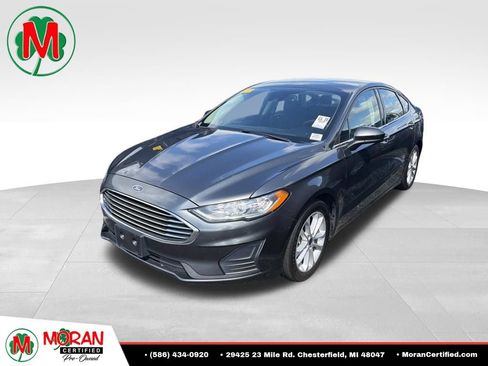 Used 2020 Ford Fusion SE FWD image 1