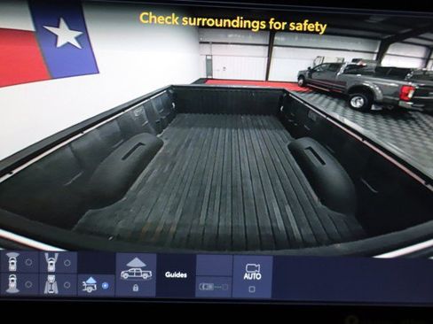 Used 2022 Toyota Tundra SR5 AWD/4WD image 17