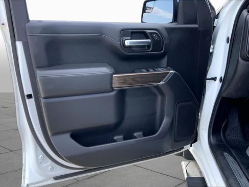 Used 2020 Chevrolet Silverado 1500 LT w/ Texas Edition RWD image 21