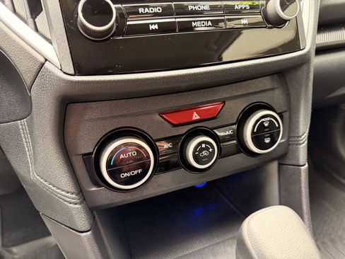 Certified 2023 Subaru Crosstrek 2.0i image 21