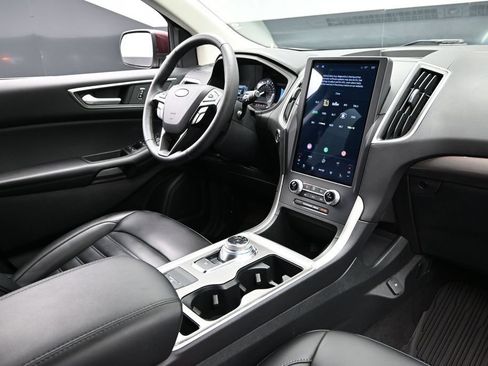Used 2024 Ford Edge SEL w/ Convenience Package AWD/4WD image 10