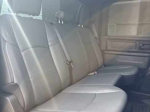 Used 2025 RAM 3500 Tradesman w/ Chrome Appearance Group image 34