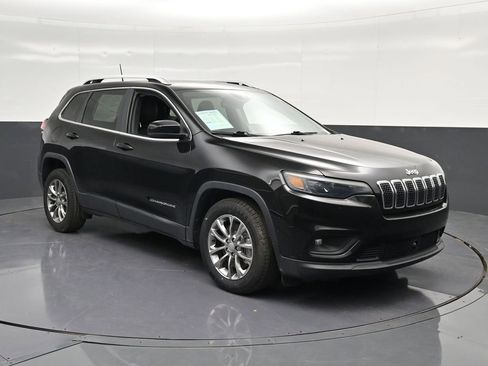 Used 2021 Jeep Cherokee Latitude Lux FWD image 5
