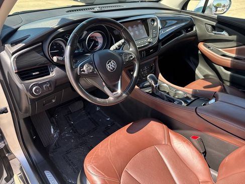 Used 2019 Buick Envision Essence FWD image 12
