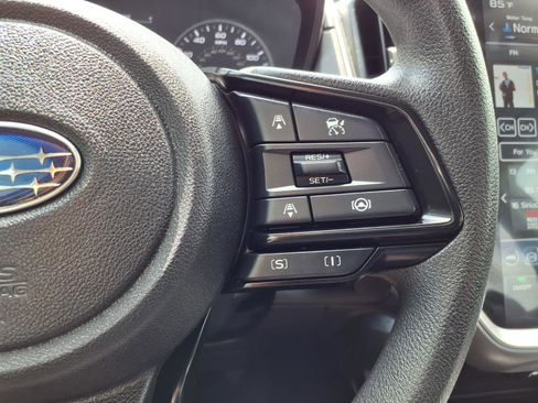 Certified 2024 Subaru Crosstrek 2.0i Premium image 17