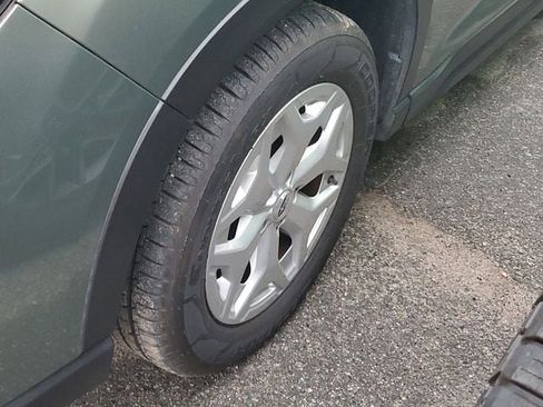 Used 2021 Subaru Forester image 6