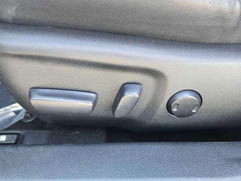 Used 2017 Toyota Camry LE image 17