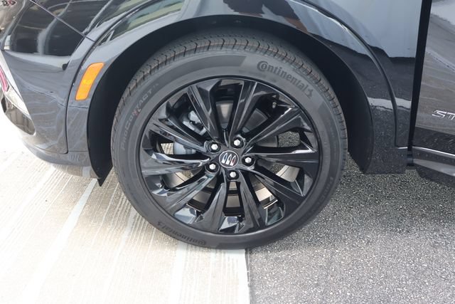 New 2026 Buick Envista Sport Touring w/ Convenience I Package FWD image 10