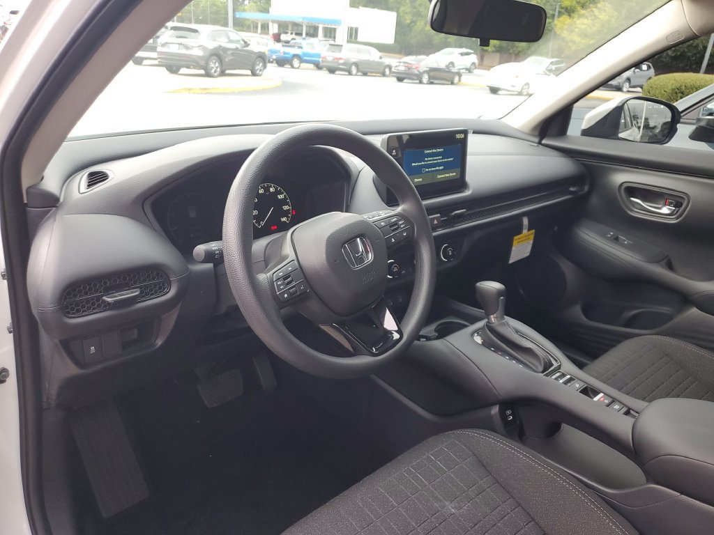 New 2027 Honda HR-V LX image 16