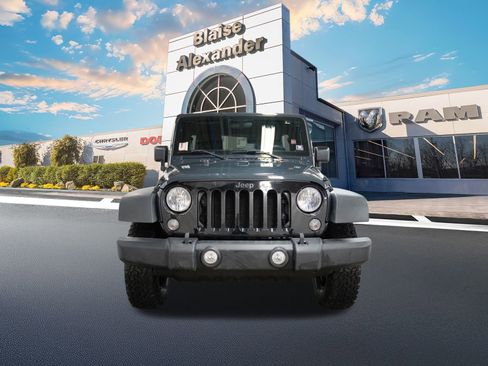 Used 2018 Jeep Wrangler Willys Wheeler image 10