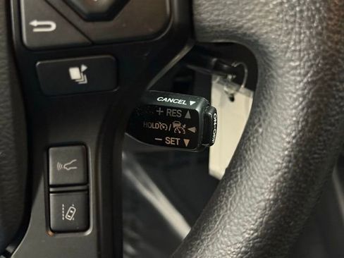 Used 2019 Toyota Tacoma SR image 19