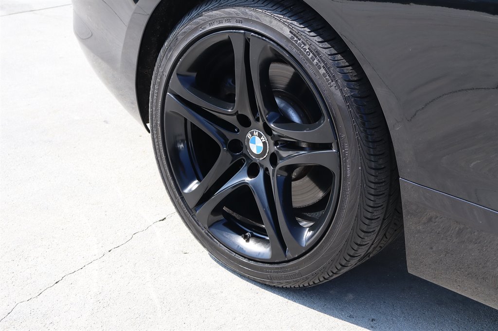 Used 2013 BMW 650i xDrive Convertible AWD/4WD image 20