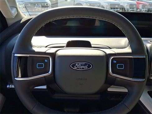 New 2025 Ford Expedition Max Active image 9