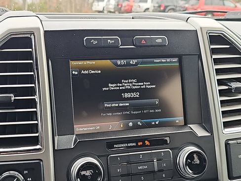 Used 2015 Ford F150 Lariat w/ Equipment Group 502A Luxury image 23