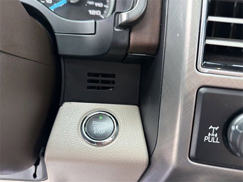 Used 2019 Ford F150 Limited image 24