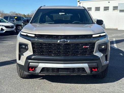 New 2026 Chevrolet Traverse Z71 w/ Enhanced Driving Package image 2