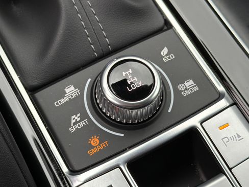 Used 2025 Kia Telluride SX Prestige AWD/4WD image 32