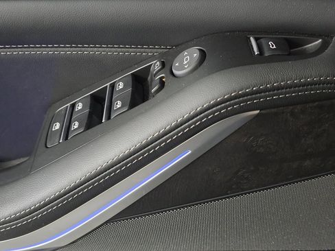 Certified 2023 BMW X5 xDrive40i w/ Executive Package image 16