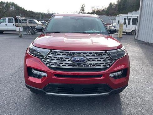 Certified 2023 Ford Explorer Limited w/ Equipment Group 301A image 2