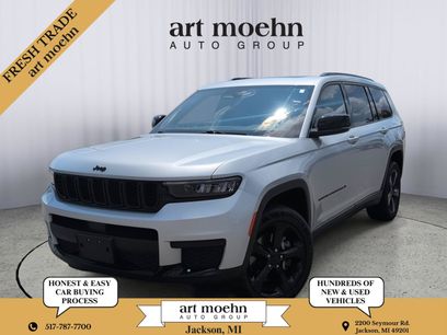 Used 2023 Jeep Grand Cherokee L Laredo