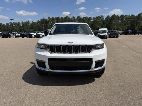 Used 2021 Jeep Grand Cherokee L Limited w/ Trailer Tow Group (B) RWD image 2