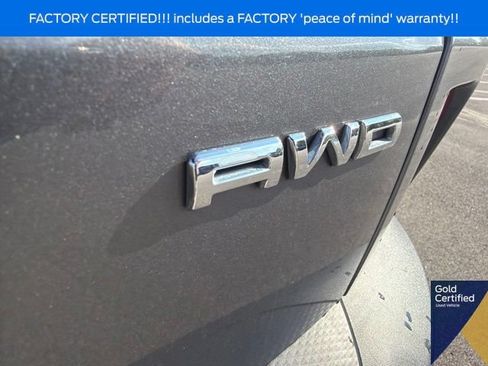 Used 2025 Ford Escape Platinum AWD/4WD image 12
