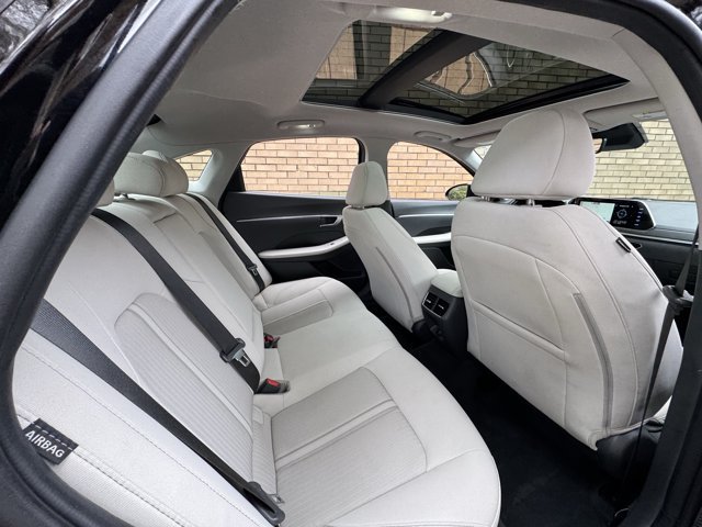 Used 2023 Hyundai Sonata SEL w/ Convenience Package FWD image 25