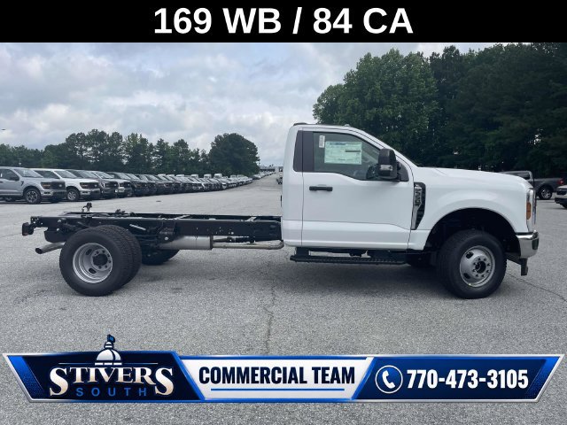 New 2025 Ford F350 XL w/ Ambulance Prep Package RWD image 22