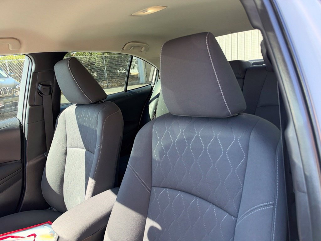 Certified 2025 Toyota Corolla LE FWD image 17