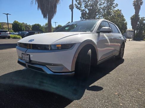 Certified 2024 Hyundai Ioniq 5 Limited RWD image 4