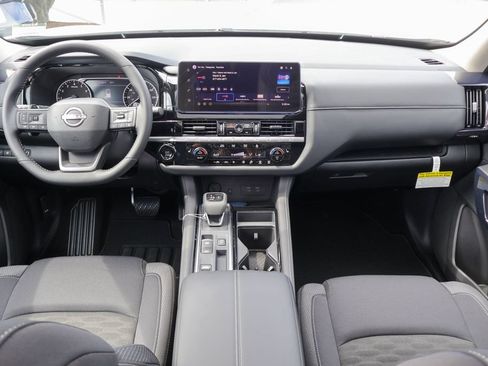New 2026 Nissan Pathfinder SV FWD image 6