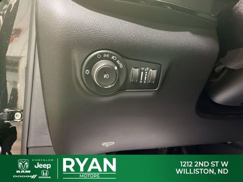 New 2026 Jeep Compass Trailhawk AWD/4WD image 38