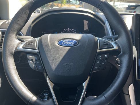 Used 2024 Ford Edge SEL AWD/4WD image 29