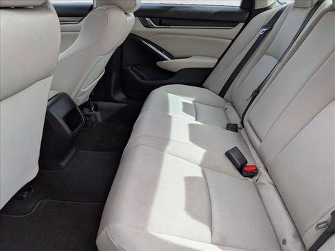 Used 2019 Honda Accord LX image 15