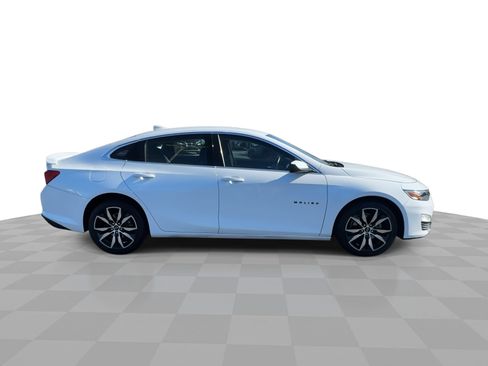 Used 2022 Chevrolet Malibu RS image 9