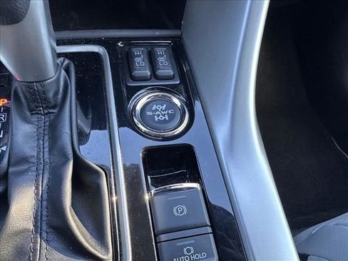 Used 2023 Mitsubishi Eclipse Cross SEL image 31