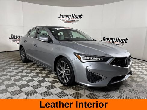 Used 2022 Acura ILX w/ Premium Package FWD image 4