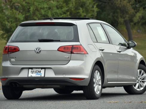 Used 2015 Volkswagen Golf S FWD image 5