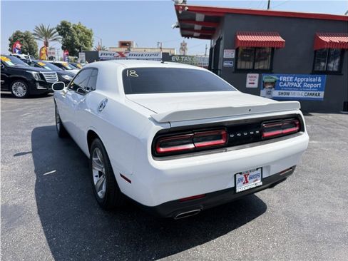 Used 2019 Dodge Challenger SXT image 51