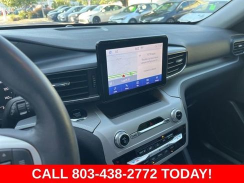 Used 2023 Ford Explorer XLT w/ Equipment Group 202A RWD image 22