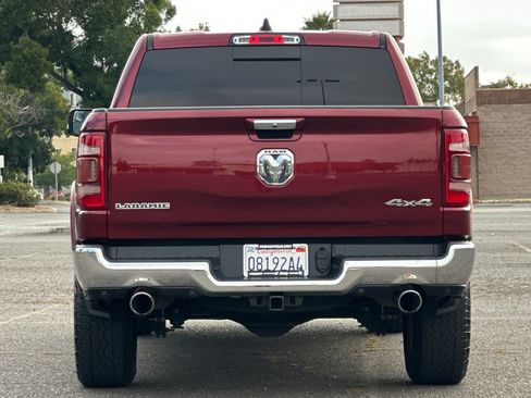 Used 2019 RAM 1500 Laramie AWD/4WD image 4