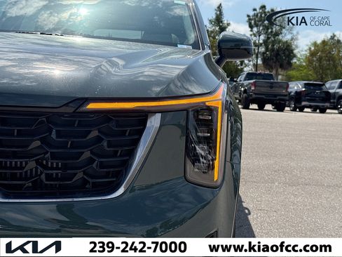 New 2026 Kia Sorento EX image 9