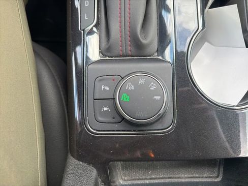 Certified 2024 Chevrolet Blazer RS w/ Driver Confidence II Package image 27