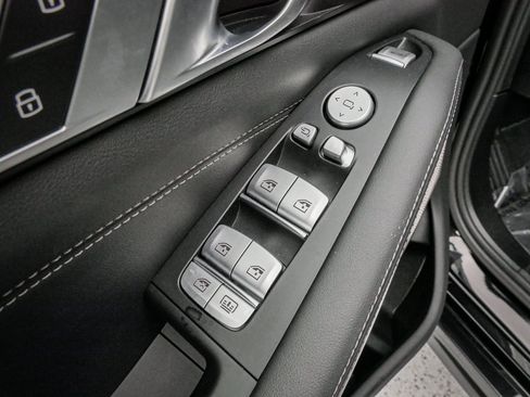 Used 2025 BMW ALPINA XB7 AWD/4WD image 15