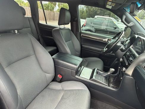 Used 2023 Lexus GX 460 Premium AWD/4WD image 28