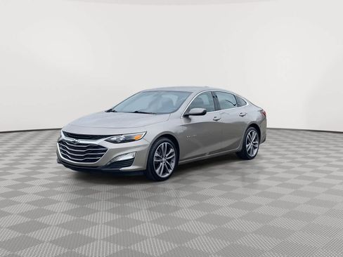 Used 2022 Chevrolet Malibu LT FWD image 4